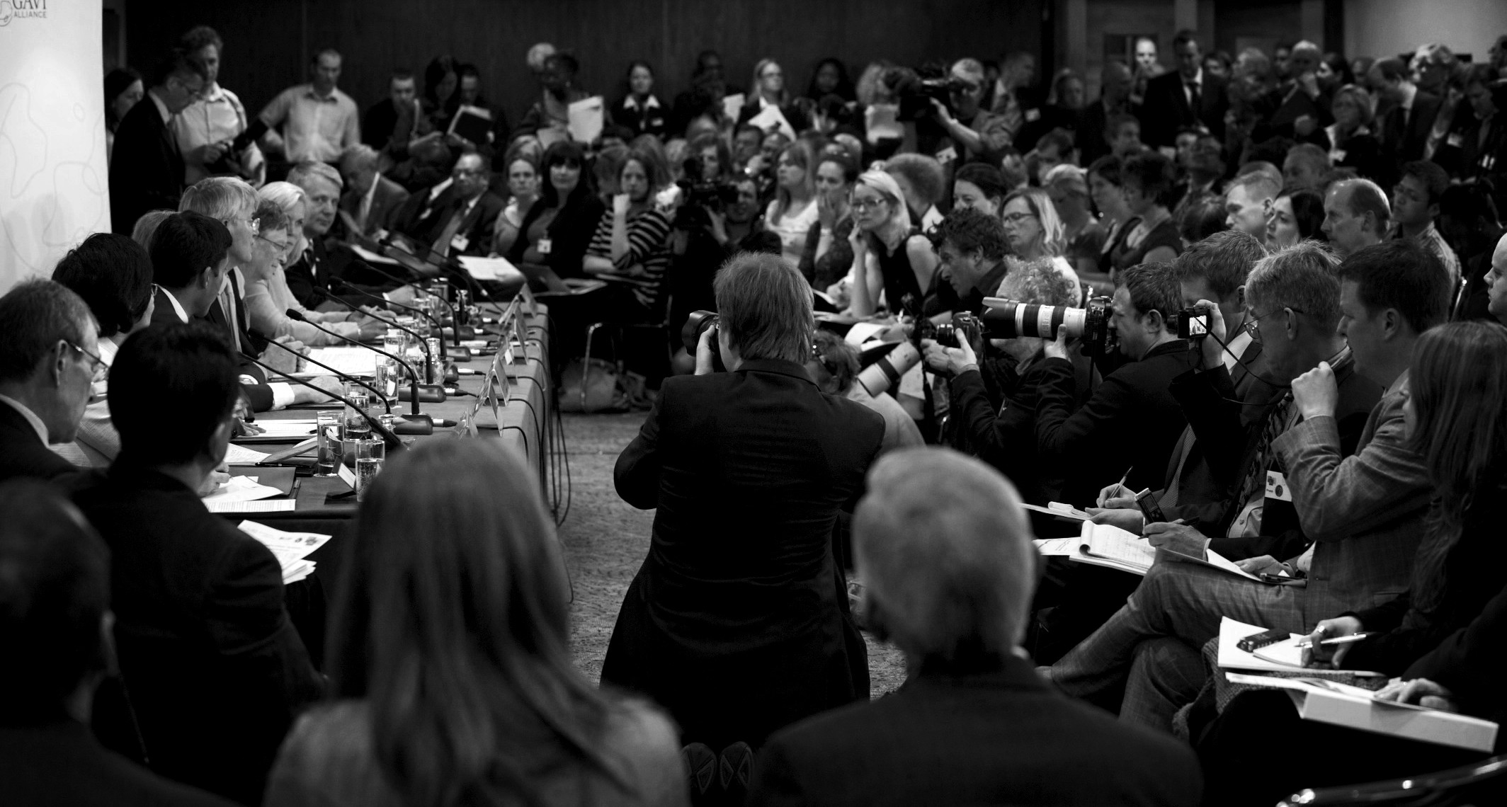 Press_conference_at_the_GAVI_Alliance_pledging_event_(5828884368)2
