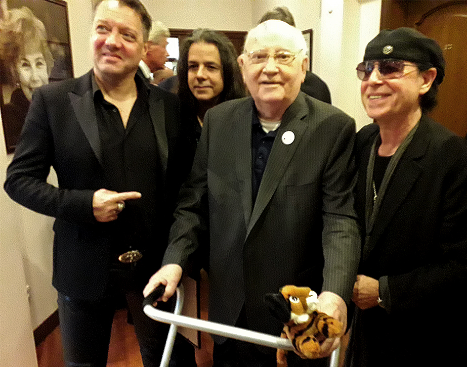 Gorby & Tim 2 Scorpions, Mikhail Gorbachev, Tiger Tim Toy